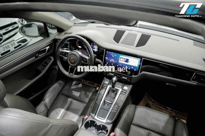 Porsche Macan 2018 up form 2020 wrap trắng 52k km