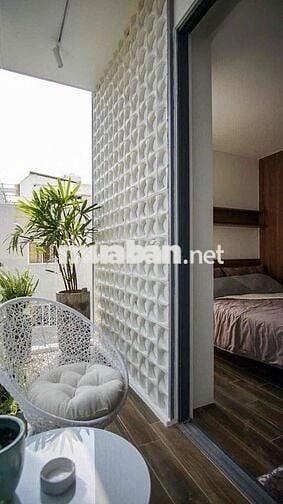 ✨SIÊU PHẨM CĂN HỘ DỊCH VỤ FULL NỘI THẤT BAN CÔNG THOÁNG GIÁP QUẬN 1