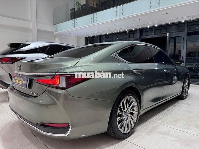 Lexus ES 250 2021  - 29000 km
