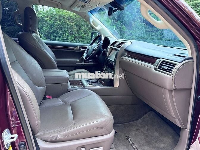 Lexus GX 460 Model 2016 - 68000 km