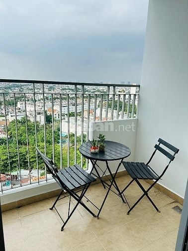 Bán căn hộ 2PN, tầng cao chung cư Opal Garden, ngay Gigamall