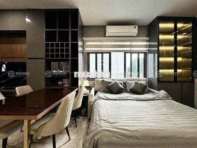 CĂN HỘ LUXURY FULL NỘI THẤT CỬA SỔ THOÁNG NGAY PHAN VĂN HÂN KẾ QUẬN 1