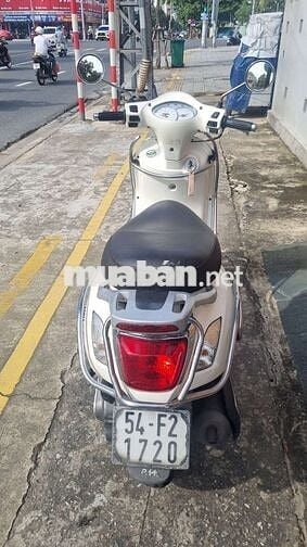 Bán lại xe ga sym  attila xe đẹp