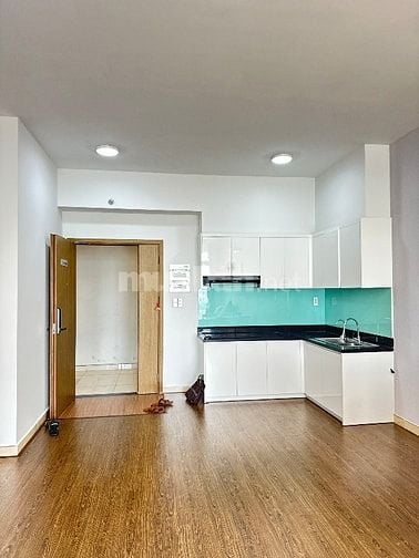 Bán căn hộ 2PN, tầng cao chung cư Opal Garden, ngay Gigamall