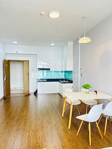 Bán căn hộ 2PN, tầng cao chung cư Opal Garden, ngay Gigamall