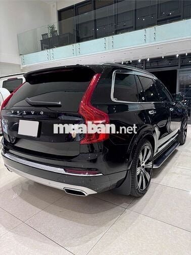 Volvo XC90 2022 Recharge T8 AWD - 19000 km