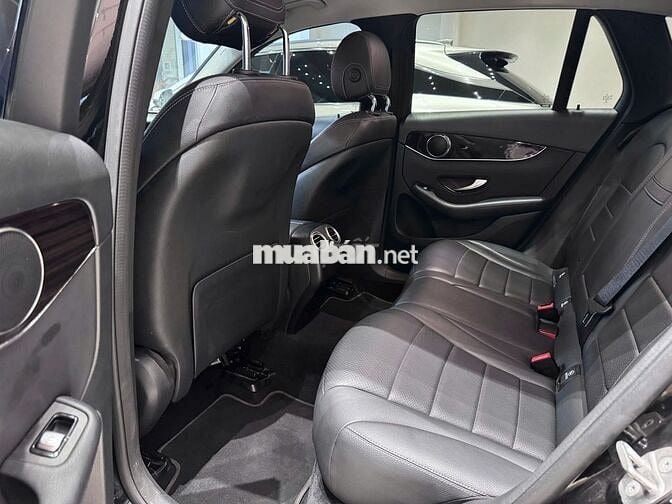 Mercedes Benz GLC 2022 200 4Matic - 59000 km