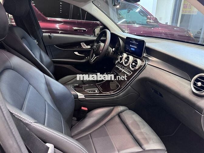 Mercedes Benz GLC 2022 200 4Matic - 59000 km