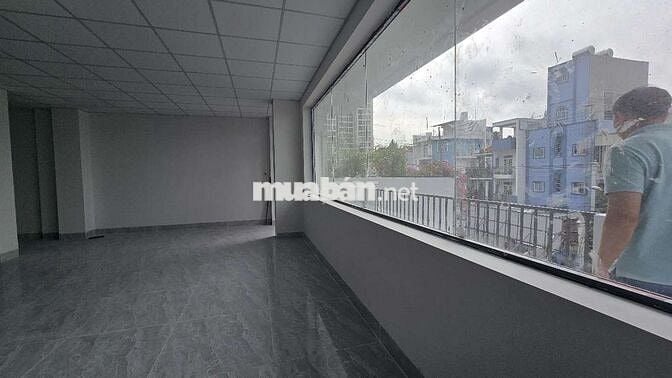 CHO THUÊ TÒA NHÀ MẶT TIỀN BÙI VĂN BA