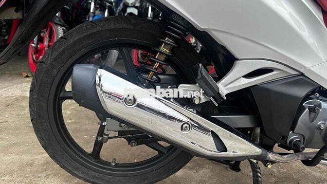 Future fi 2021 lên Wave i trắng đỏ ( hỗ trợ góp )