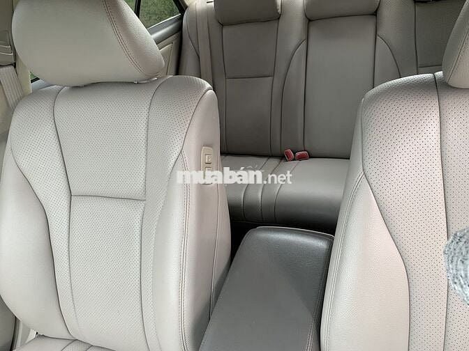 CAMRY, Bao Lỗi, Giá Nhẹ Nhàng