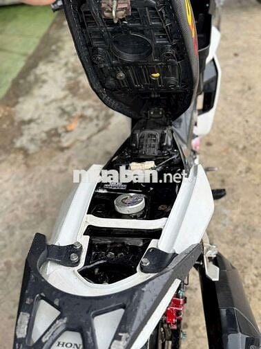 Honda Winner V1 Trắng đen Zin êm