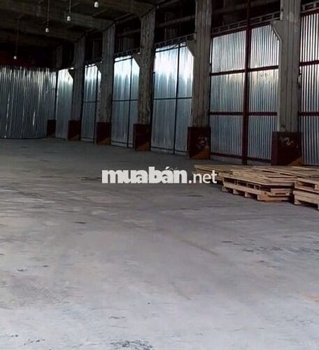 Thuê kho 1200m2 Quận 7 vách tường xây kiên cố làm nhà kho, nhà xưởng