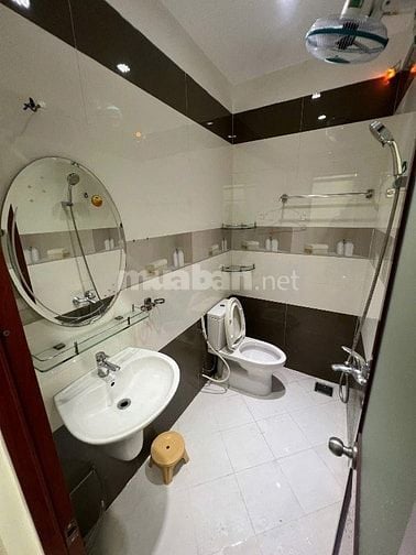 🚘HXH An Dương Vương P9 Quận 5 | Nhà mới dọn vào ở ngay