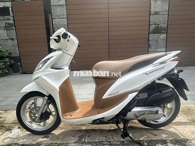 VISION 2013.đẹp nguyên zin.máy êm. Tp.chính chủ