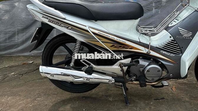 Future neo kim 2007 áo fi09 trắng ( hỗ trợ góp )