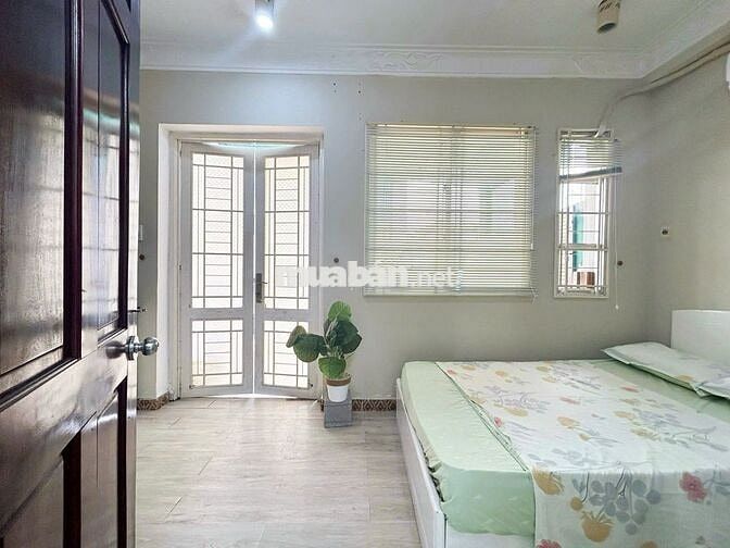 PHÒNG 40m2 FULL NỘI THẤT, BAN CÔNG LỚN Ở HOÀNG HOA THÁM, BÌNH THẠNH