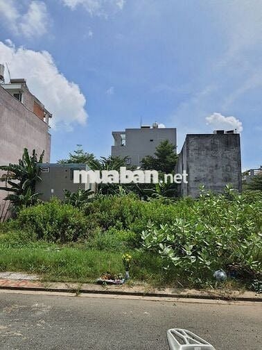 Chính chủ cần bán Lô đất Phú Hữu