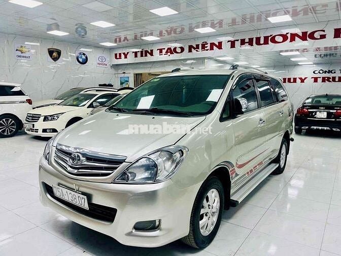 Toyota Innova Bản G gia đình chính chủ