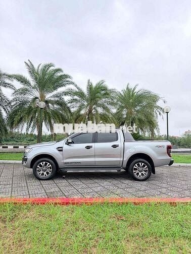 Ford Ranger 2016 Wildtrak 3.2L 4x4 AT - 100000 km