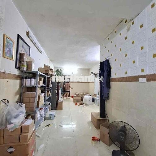 TẬP THỂ TẦNG 1 VĂN CHƯƠNG - TT ĐỐNG ĐA - VỪA Ở VỪA KINH DOANH