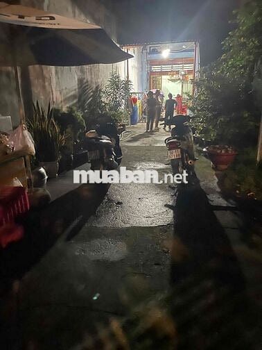 CẦN BÁN NHÀ Ở CHÍNH CHỦ HCM, SỔ HỒNG RIÊNG, KHÔNG THÔNG QUA CÒ