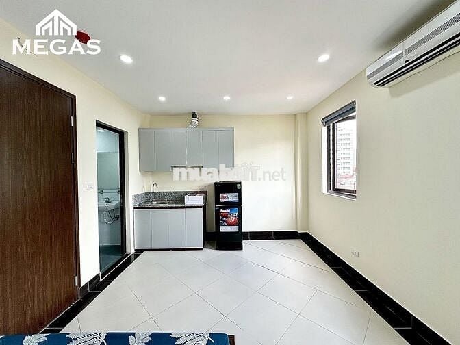 CHO THUÊ STUDIO BAN CÔNG SIÊU THOÁNG NẰM NGAY PHỐ KHOÀNG QUỐC VIỆT
