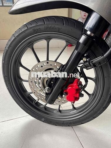 shmode 2023 . mẫu mới. lướt 6k .km . zin 100%