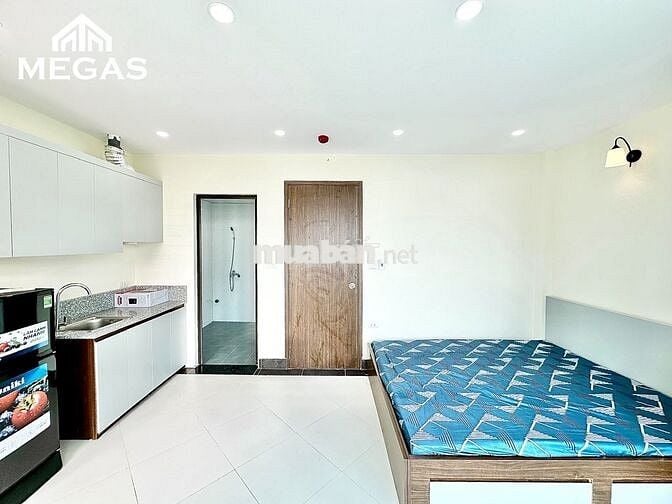 CHO THUÊ STUDIO BAN CÔNG SIÊU THOÁNG NẰM NGAY PHỐ KHOÀNG QUỐC VIỆT