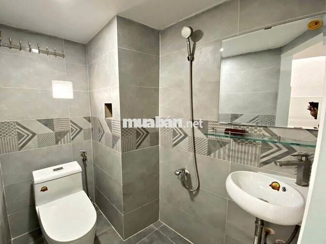 Phòng duplex cuối Lê Trọng Tấn - Ngã tư Gò Mây cách Huit chỉ 7p đi xe