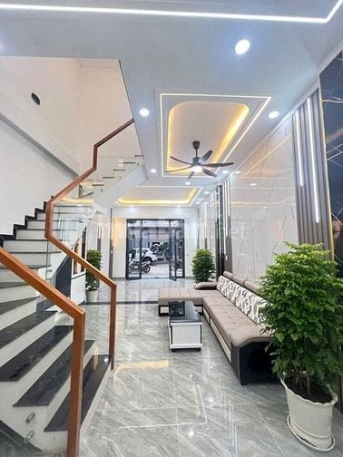 BÁN NGỘP CĂN NHÀ GIÁ SIÊU RẺ Ở TÂN UYÊN