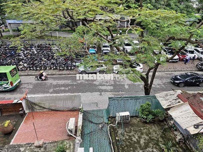 PHẢI NHANH MỚI CÒN - TẬP THỂ NGUYÊN BẢN SỔ 57m2 - 4,5 TỶ ( TL mạnh)