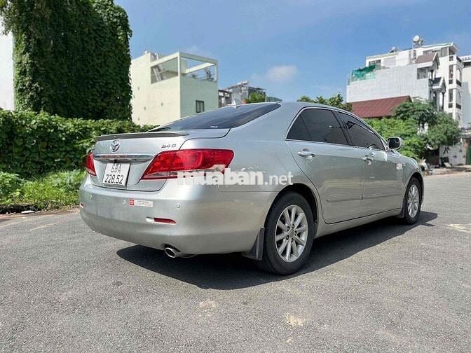 Toyota Camry 2009 - 110000 km