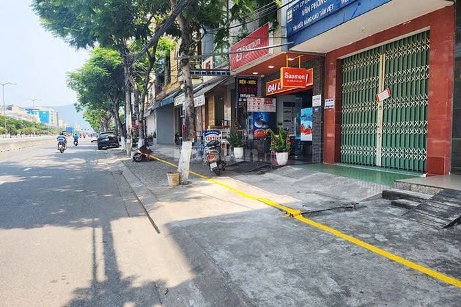 BÁN NHÀ GÓC 2 MẶT TIỀN Kim Biên Q5 dt đất 84m2 + 120m2 sân vườn 27 TỶ