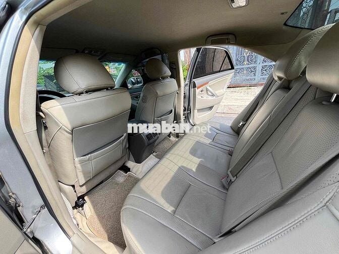 Toyota Camry 2009 - 110000 km