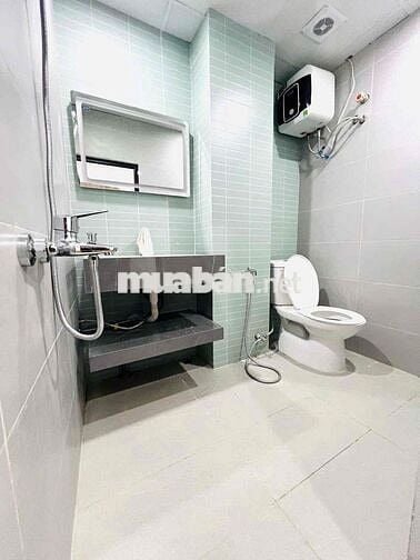 Lô góc Tập Thể phố Quỳnh Mqi nhà đẹp 2 thoáng oto đỗ thông 70m T2 giá