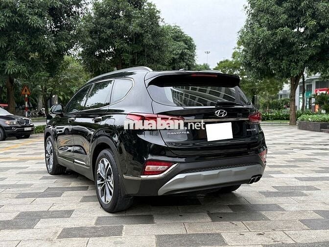 Hyundai Santa Fe 2019 2.2D Premium - 80000 km