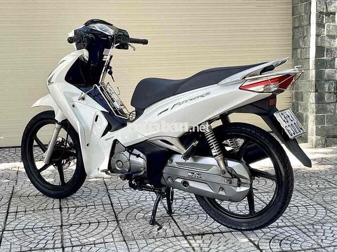 futer 2021 nguyên rin chính chủ biển 43 xe rin đẹp