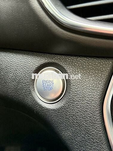 Hyundai Santa Fe 2019 2.2D Premium - 80000 km