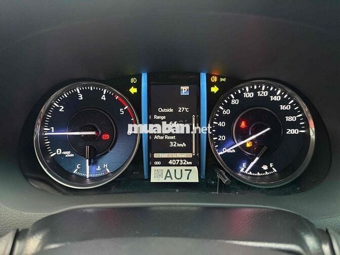 Toyota Fortuner 2024 2.4 AT 4x2 - 40000 km