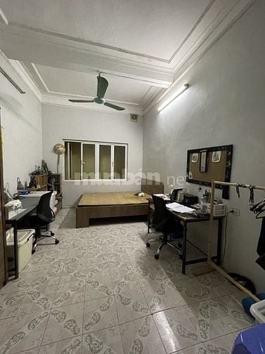 Mặt Phố Phúc Tân – Hoàn Kiếm – 81 M2 – 4 T – MT 3.8M – Giá 23.8 Tỷ. 