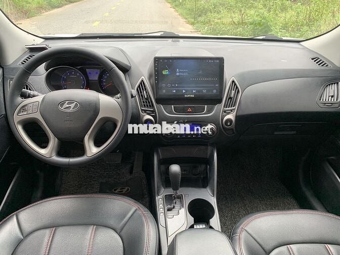 TUCSON  AT , Nhập HÀN - 2 Cầu - Xe Đẹp Ko Lỗi