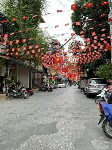 Mặt Phố Phúc Tân – Hoàn Kiếm – 81 M2 – 4 T – MT 3.8M – Giá 23.8 Tỷ. 