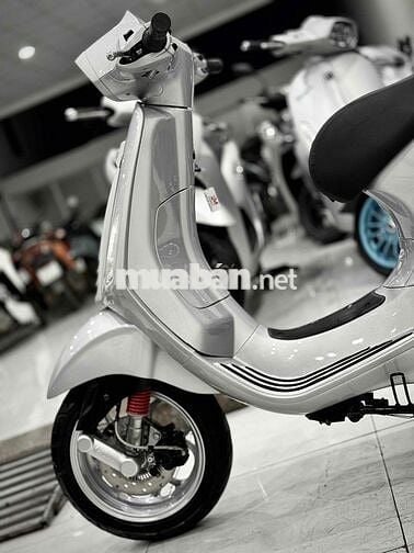 Vespa125 2021 Lướt chính chủ ký ( Hỗ trợ Trả GÓP )