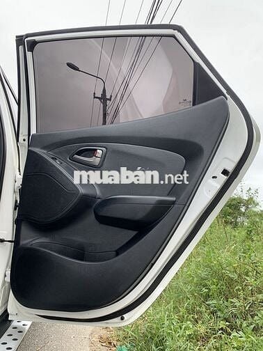 TUCSON  AT , Nhập HÀN - 2 Cầu - Xe Đẹp Ko Lỗi