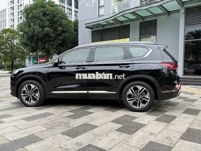 Hyundai Santa Fe 2019 2.2D Premium - 80000 km