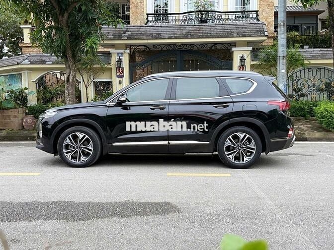 Hyundai Santa Fe 2019 2.2D Premium - 81000 km