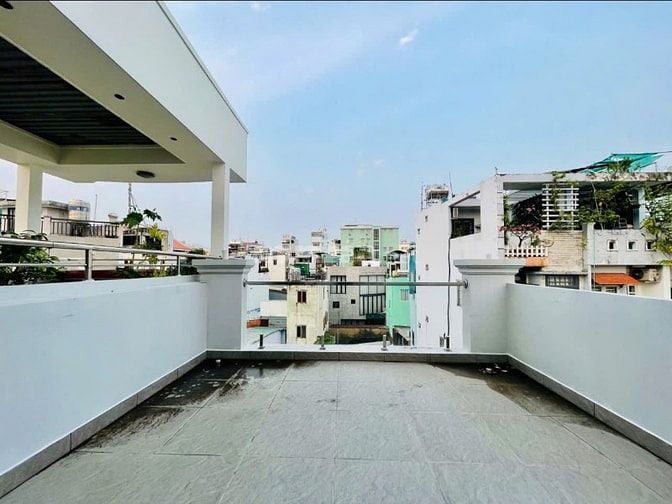 Giá 2tỷ390 bao sang tên ngay Cô Giang, Phú Nhuận đối diện chợ - 48m2 