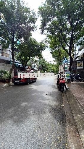 TUYỆT CHỦNG ĐỐI DIỆN ĐH VĂN LANG HẺM 12M 80M2 - MỚI CỨNG 4 TẦNG 25TR