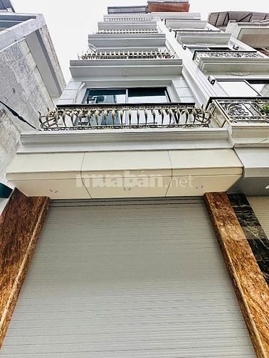 Bán nhà mới phân lô ô tô Ngọc Hồi 50m, 5 tầng 9 tỷ